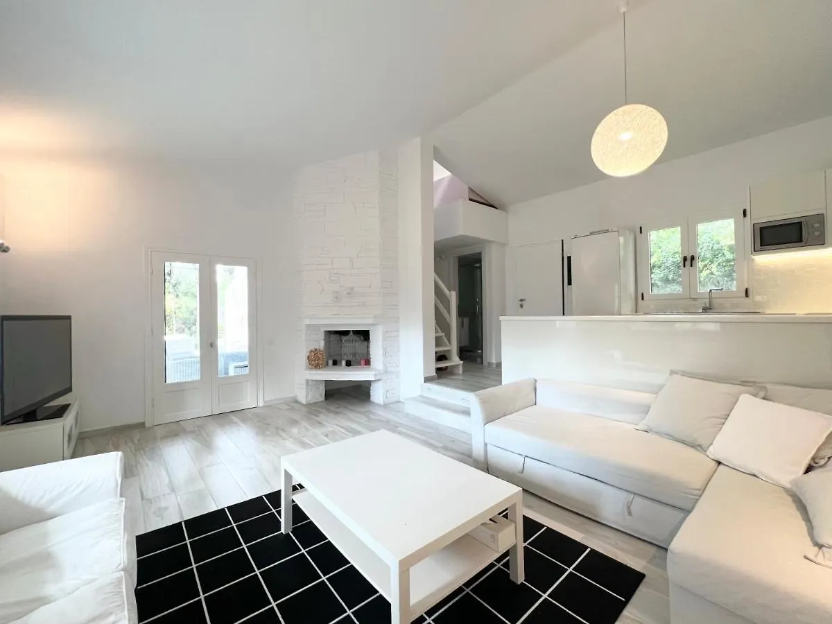 #Villa Olivia By Halu! Sani Villas Grekland
