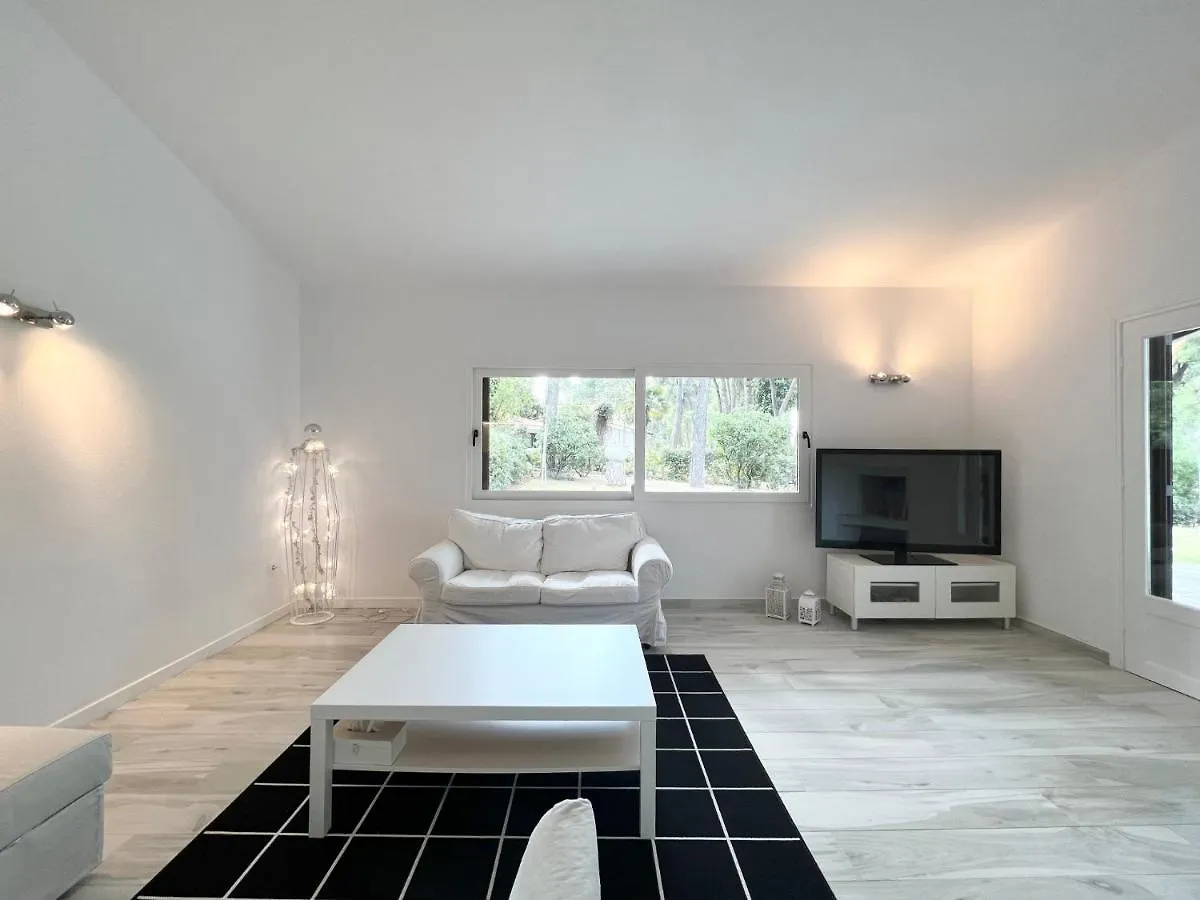 #Villa Olivia By Halu! Sani Villas