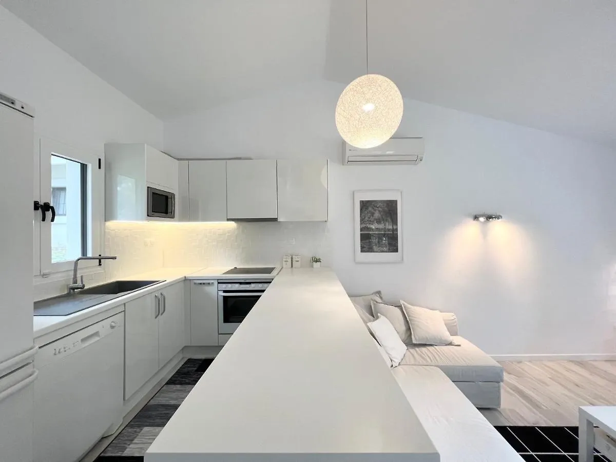 #Villa Olivia By Halu! Sani Villas